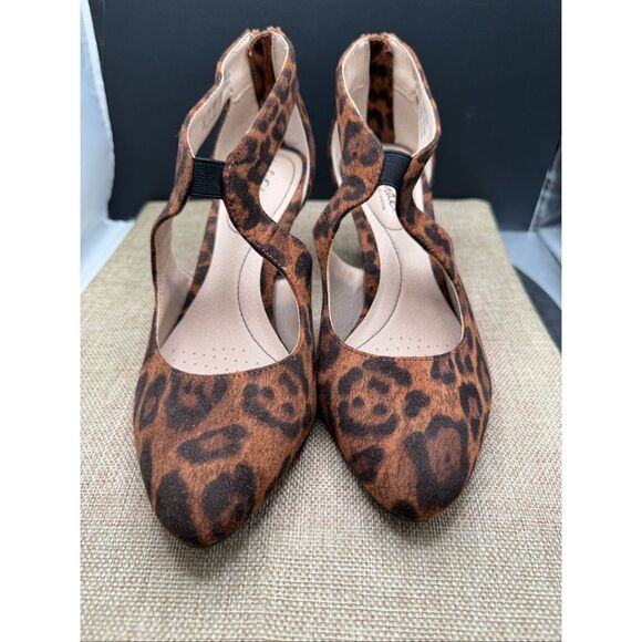 Life Stride "Giovanna 2" Leopard Animal Print Ankle Strap Heels Size 7 - Picture 2 of 9